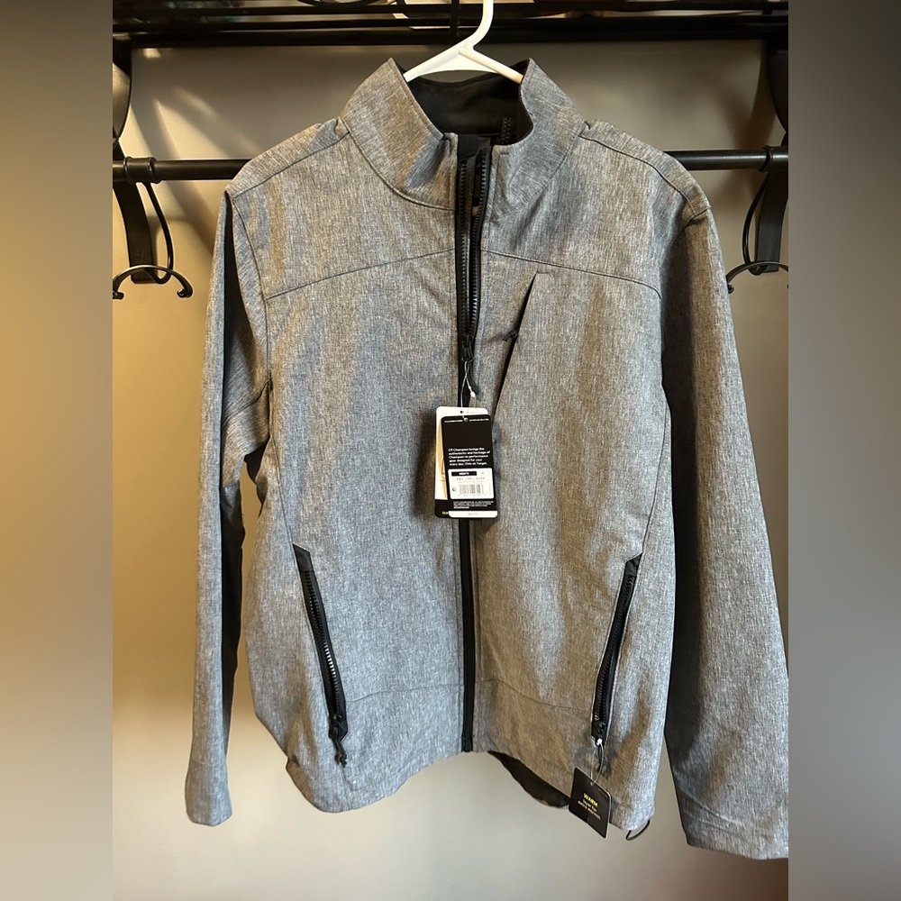 Men’s NWT Champion soft shell jacket